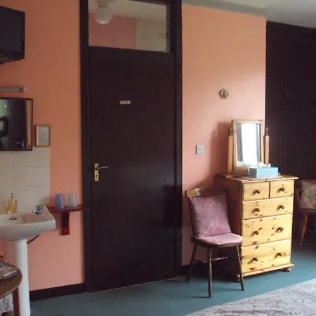 مزرعة للإقامة Homeleigh Farmhouse Aherlow